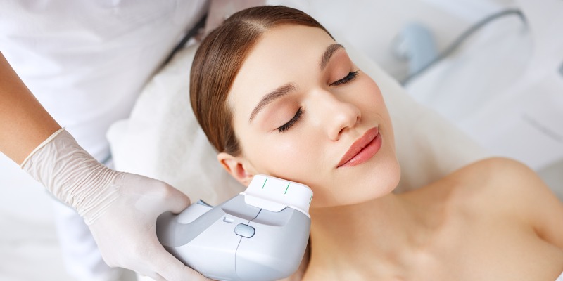 How Fat Freezing and HIFU Work Together? 4 book a personalised consultation of Fat Freezing and HIFU Together Paisley